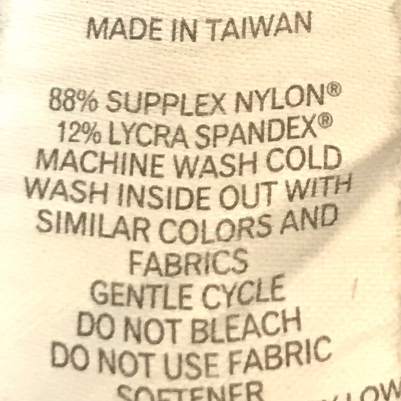 NWOT Prana Yoga Pants Black Straight Leg Medium Mid-Rise Inseam 32" - Picture 7 of 8